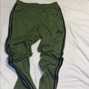 NWOT adidas skinny tapered jogger